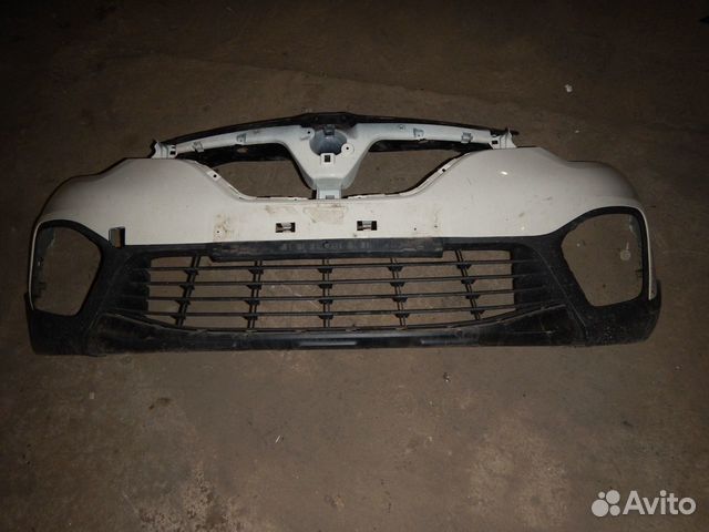 Бампер передний Renault Kaptur