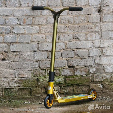 Самокат трюковой Micro Ramp