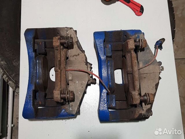 Суппорт тормозной передний Ауди А6 С6