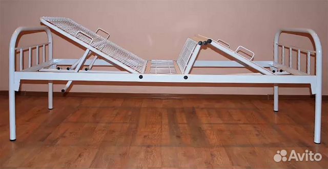 Медицинская кровать с подъёмом головы и ног