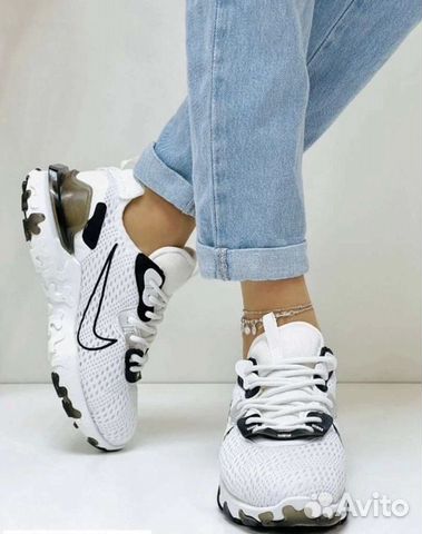Кроссовки женские новые Nike 36,37 размер
