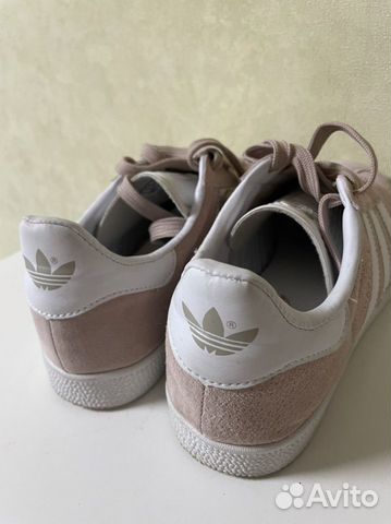 Кроссовки adidas