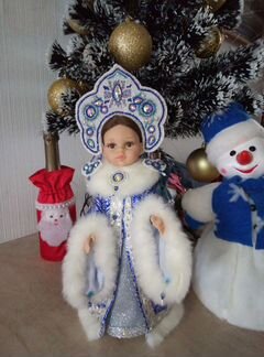 Комплект Снегурочки для куклы Паола Рейна