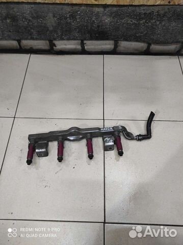 Топливная рампа с форсунками Мазда bk 1.6