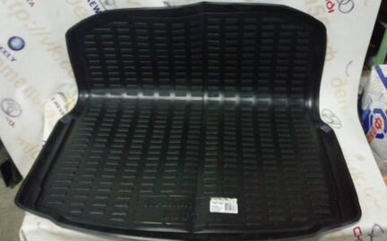 Коврик в багажник новый Skoda Octavia A7c 17 года