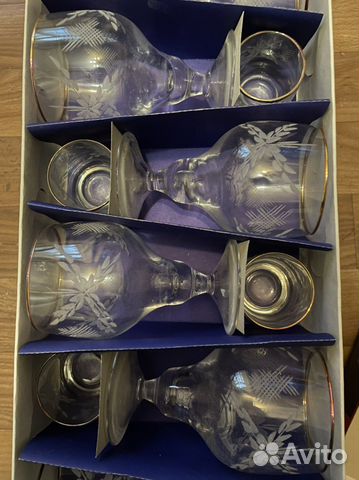 Набор рюмок и фужеров