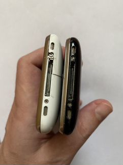 2 iPhone 3G s белый и черный