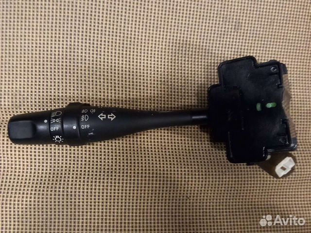 Ниссан Максима 32-переключатель поворотов