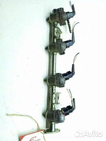 Форсунка топливная Nissan Largo W30 KA24E