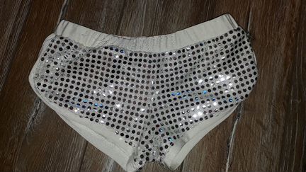 Шорты новые