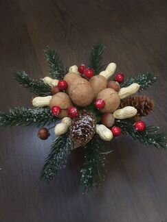 Букет из орехов к Новому Году