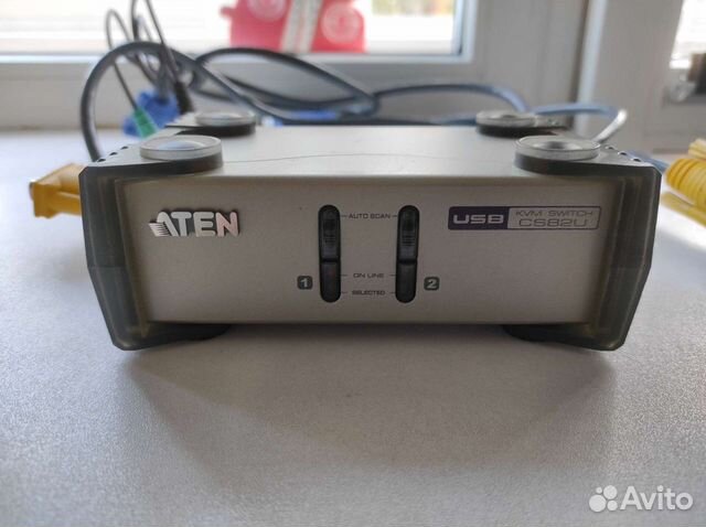 KVM-переключатель Aten CS82U