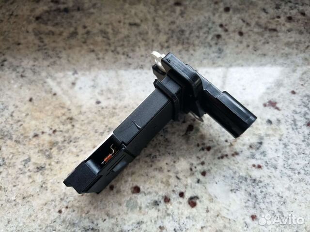 Расходомер Тойота Ленд Крузер 200