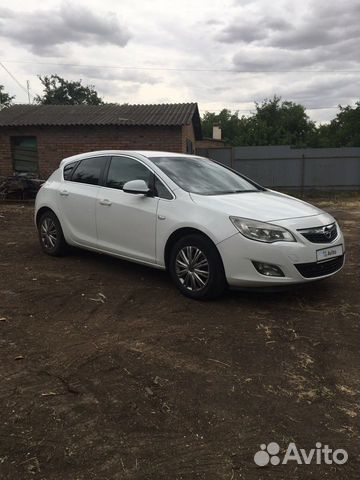 Opel Astra 1.6 МТ, 2010, 198 000 км