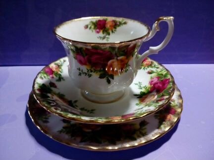 Фарфор Royal Albert Винтаж
