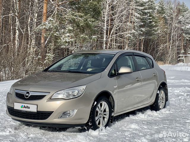 Opel Astra 1.6 МТ, 2011, 163 500 км