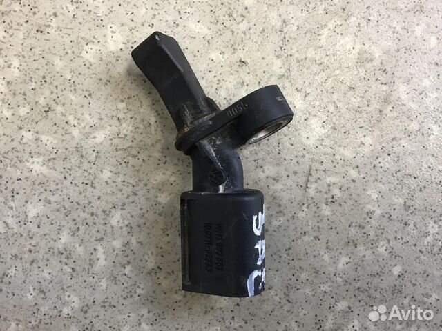 Датчик ABS задний левый Skoda Rapid 2013-2020