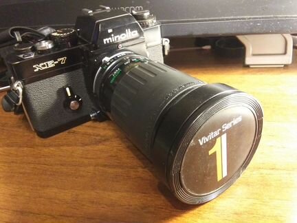 Minolta XE-7 (Leica R3) с объективом 28-200mm