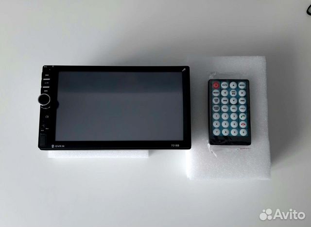 Автомагнитола 7018B/2din