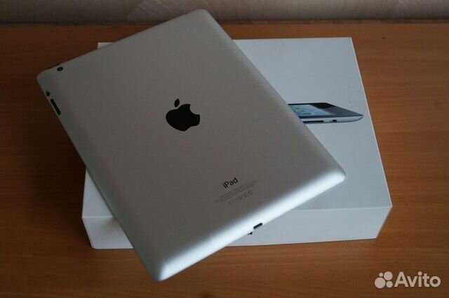 Apple iPad 4 16Gb Wi-Fi MD510TU/A (A1458)
