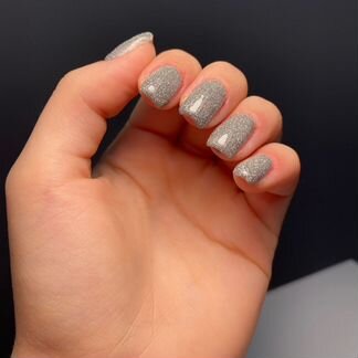 Маникюр и педикюр