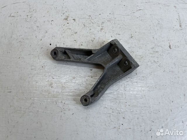 Кронштейн двигателя M43 для BMW E46