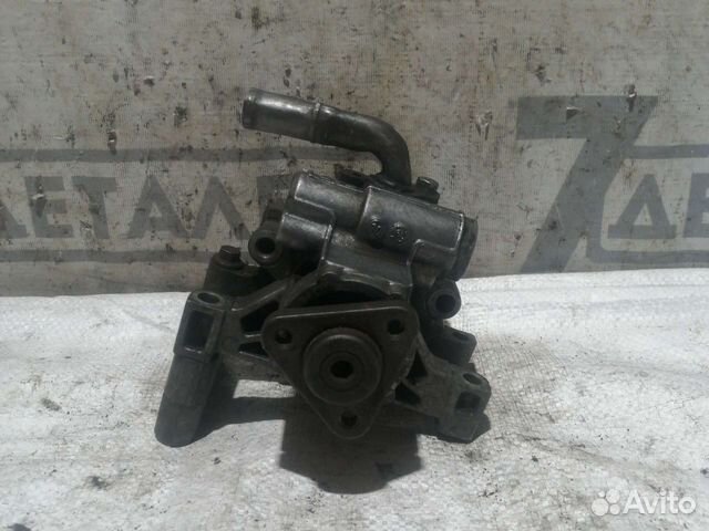 Насос гура Ford Tranzit