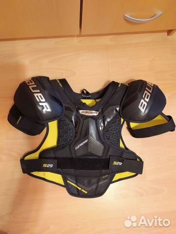 Нагрудник хоккейный