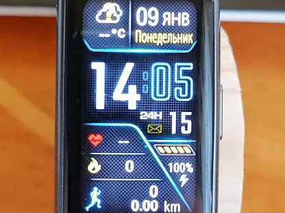 Смарт часы Huawei Band 6