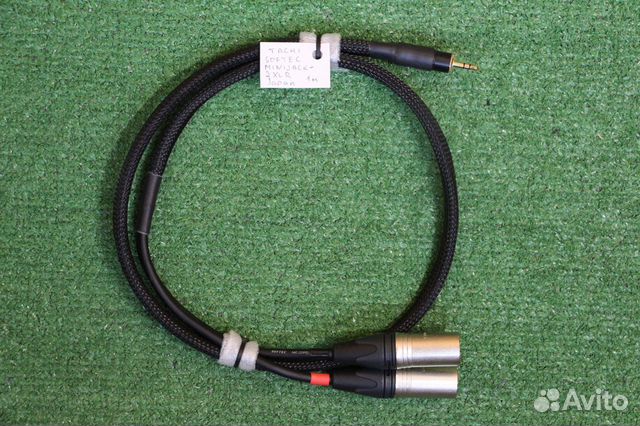 Tachi 1 MiniJack-2XLR Male, Japan