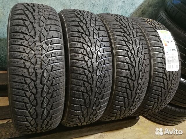 Nokian Tyres WR D4 215/60 R16 99H