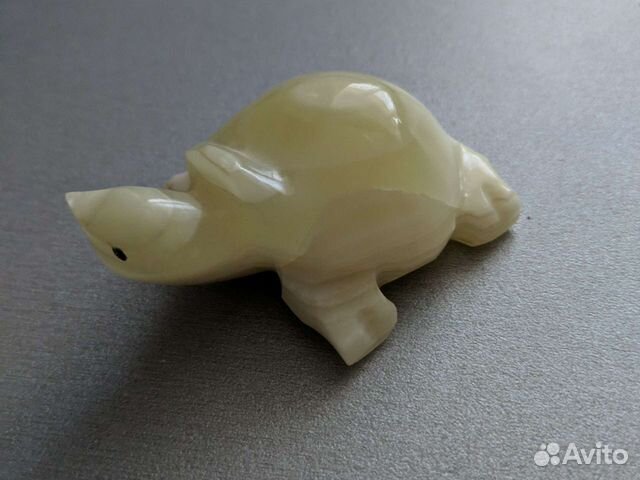 Статуэтка черепахи из оникса