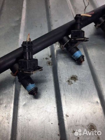 Топливная рампа Renault Scenic 2 минивен 1.4 2004