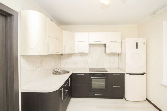 2-к. квартира, 57,4 м², 2/17 эт.