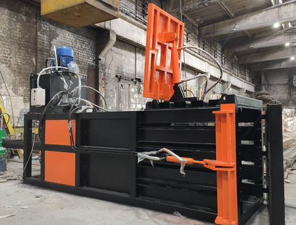 Пресс горизонтальный для макулатуры