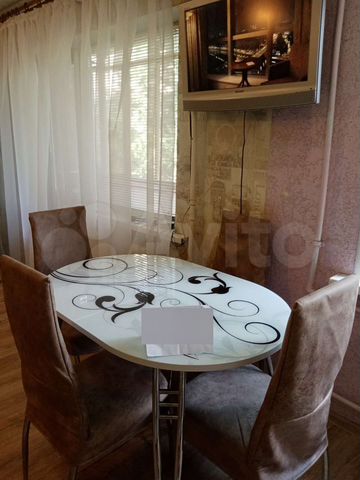 2-к. квартира, 49 м², 3/5 эт.