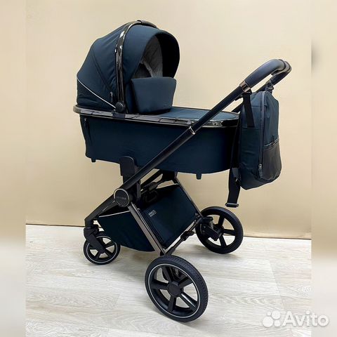 Универсальная коляска Carrello