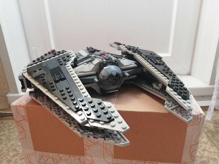 Lego Star Wars Ситхский перехватчик класса 