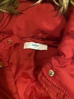 Куртка женская красная Befree (M)