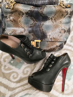 Женская обувь