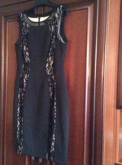 Черное платье с гипюром фирмы RM Richards