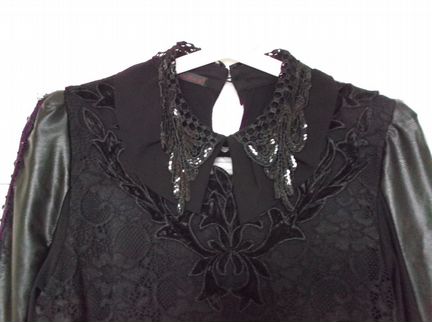 Блузка нарядная, новая