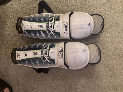 Щитки хоккейные rbk jofa 15