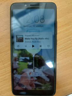 Телефон Xiaomi Redmi 6A