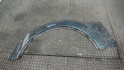 Молдинг (накладка кузовная), Крыла левое переднее