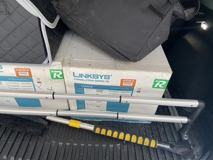 Коммутатор Linksys SRW224G4 новые Лот2