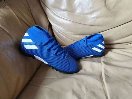 Сороконожки Adidas Nemeziz новые детские 32 р
