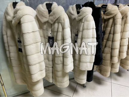 Шуба с капюшоном