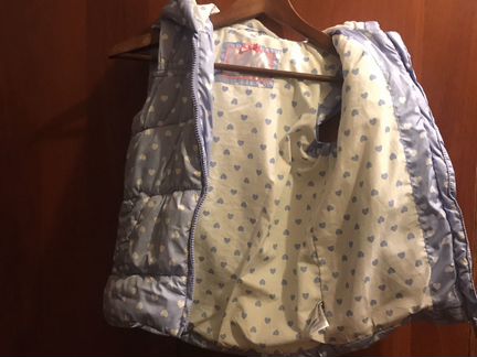 Продаю жилетки для девочки