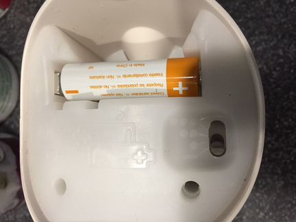 Автоматический освежитель воздуха Air wick + сменн